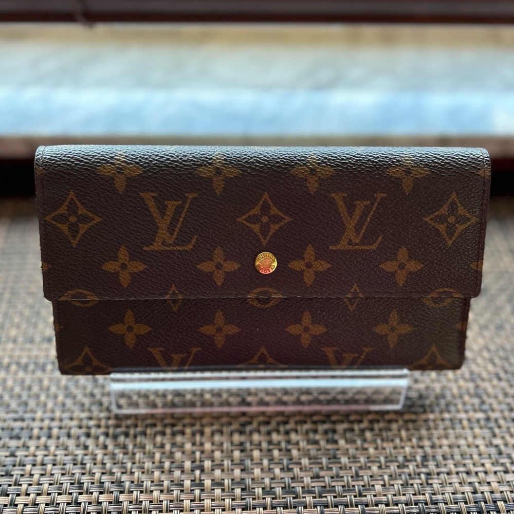 Louis Vuitton Monogram Long Wallet TH0020